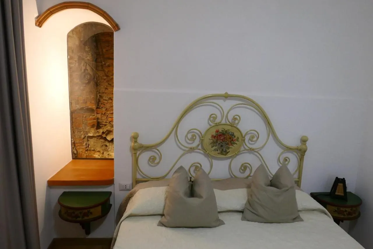Apartment Appartamento Antico Pozzo Prato  Italy